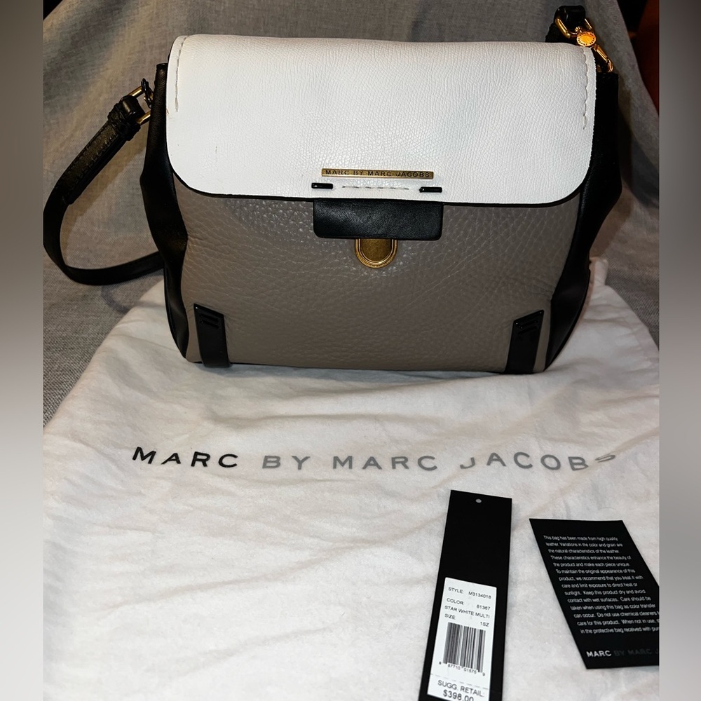 NWT MARC BY MARC JACOBS Color Block Crossbody White/Taupe/Black gold details